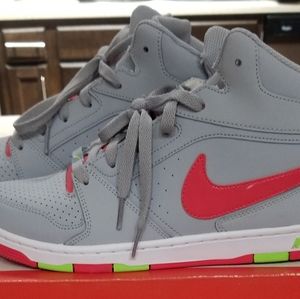 Women's Nike Sneakers